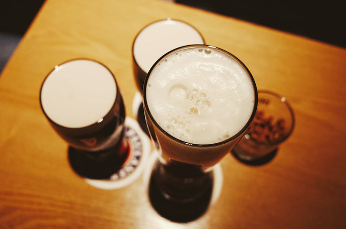 Kalorienarmes Bier – 10 beliebte Biersorten im Kalorienvergleich